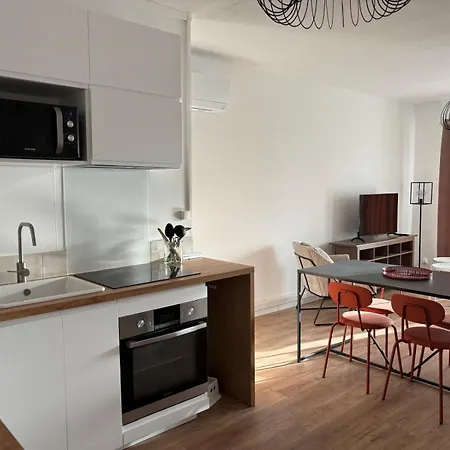 Familial Avec Parking Privatif